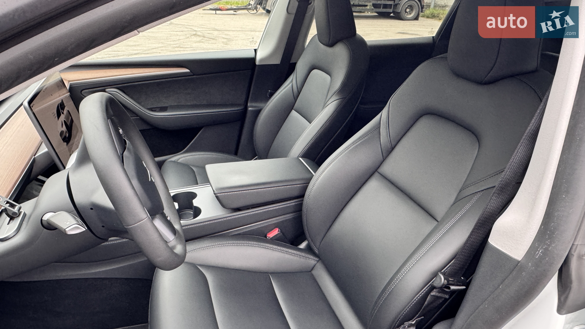 2022 Tesla Model Y - мініатюра 19