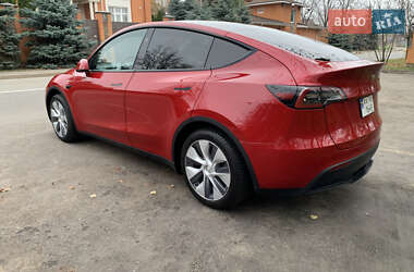 Внедорожник / Кроссовер Tesla Model Y 2023 в Киеве