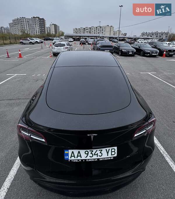 Внедорожник / Кроссовер Tesla Model Y 2022 в Киеве