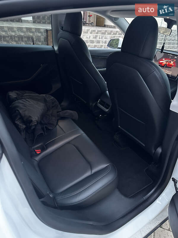 Внедорожник / Кроссовер Tesla Model Y 2022 в Визирке