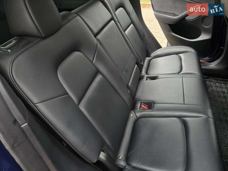 Позашляховик / Кросовер Tesla Model Y 2021 в Обухові фото 27 Позашляховик / Кросовер Tesla Model Y 2021 в Обухові