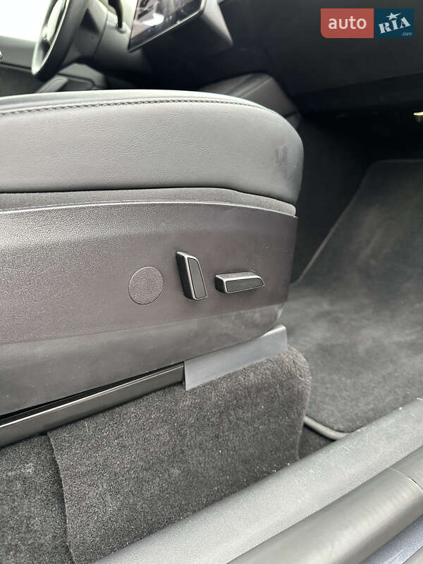 Внедорожник / Кроссовер Tesla Model Y 2021 в Харькове