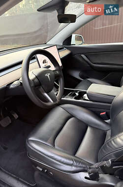 Позашляховик / Кросовер Tesla Model Y 2021 в Києві