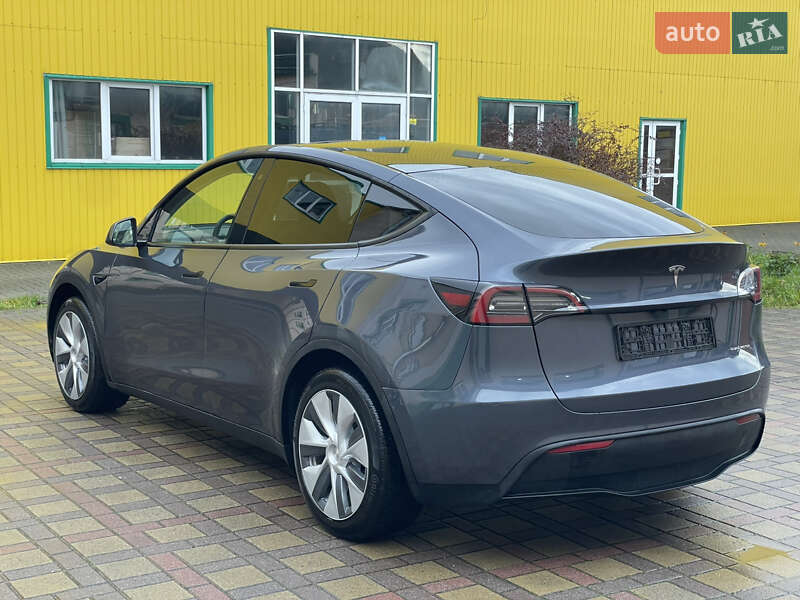Позашляховик / Кросовер Tesla Model Y 2023 в Стрию фото 35 Позашляховик / Кросовер Tesla Model Y 2023 в Стрию