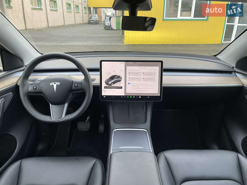 Позашляховик / Кросовер Tesla Model Y 2023 в Стрию фото 44 Позашляховик / Кросовер Tesla Model Y 2023 в Стрию