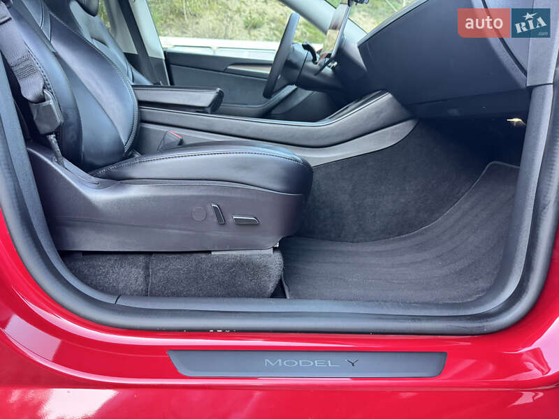 Позашляховик / Кросовер Tesla Model Y 2022 в Львові фото 39 Позашляховик / Кросовер Tesla Model Y 2022 в Львові