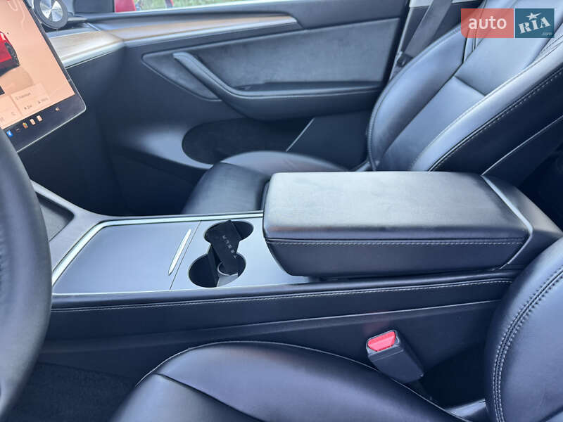 Позашляховик / Кросовер Tesla Model Y 2022 в Львові фото 48 Позашляховик / Кросовер Tesla Model Y 2022 в Львові