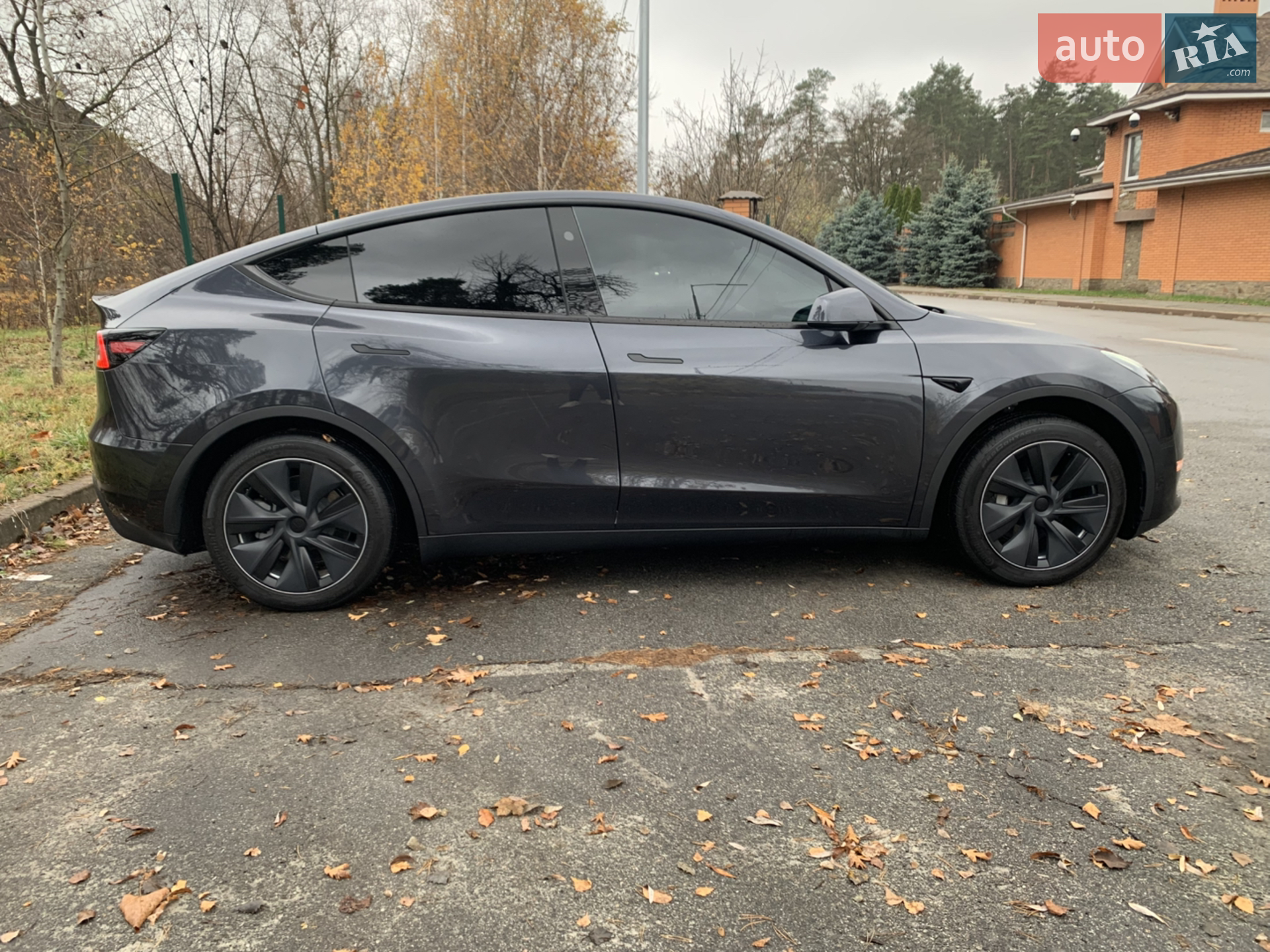 2024 Tesla Model Y - мініатюра 2