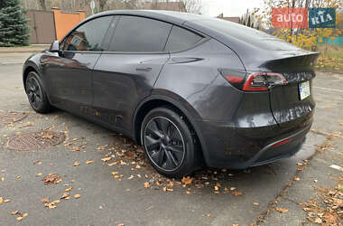 Внедорожник / Кроссовер Tesla Model Y 2024 в Киеве