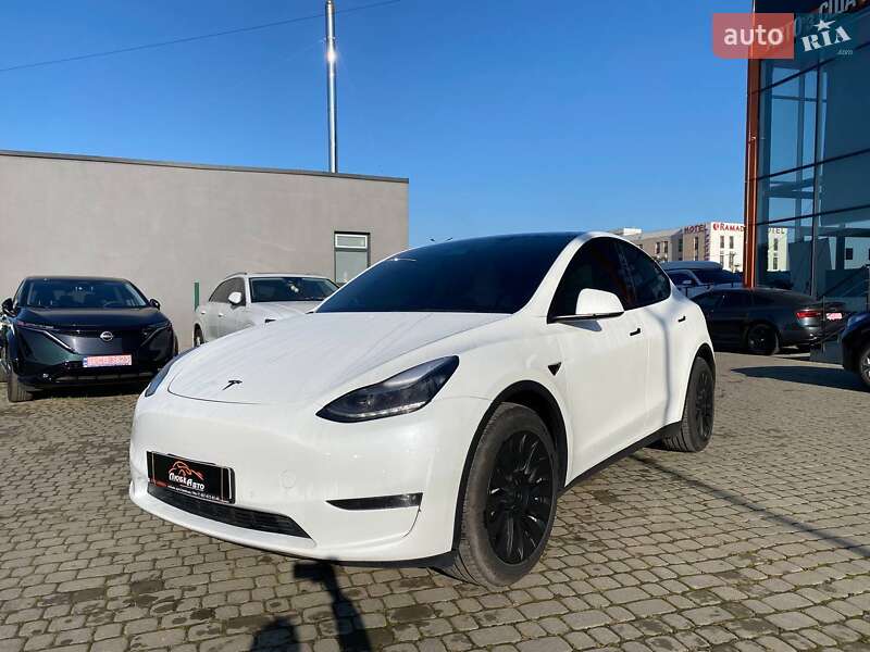 Позашляховик / Кросовер Tesla Model Y 2021 в Львові фото 3 Позашляховик / Кросовер Tesla Model Y 2021 в Львові