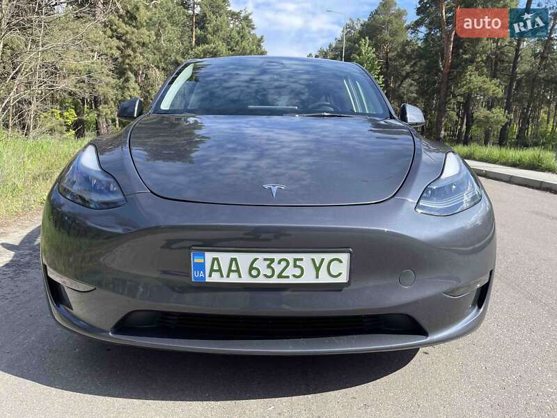 Tesla Model Y 2023 Tesla Model Y 2023