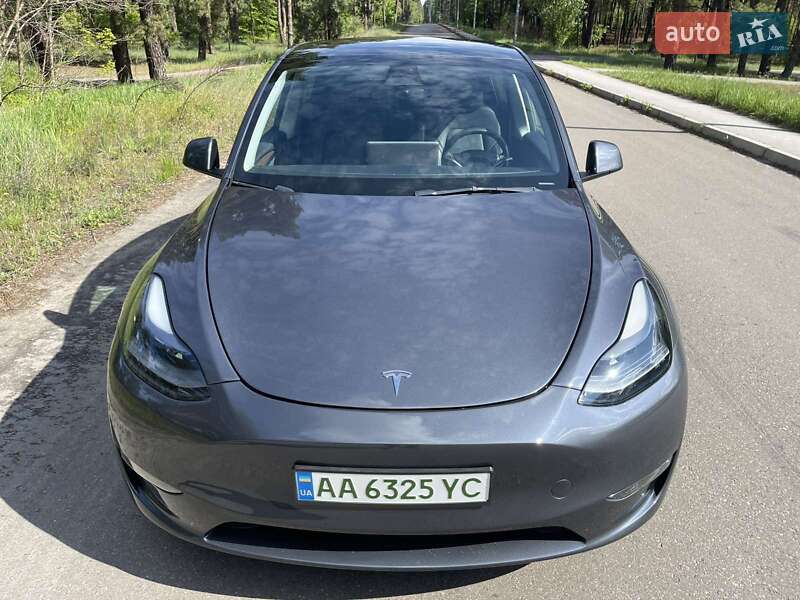 Позашляховик / Кросовер Tesla Model Y 2023 в Києві