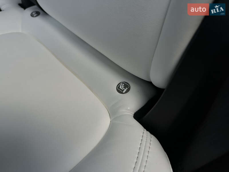 Внедорожник / Кроссовер Tesla Model Y 2022 в Каменском фото 47 Внедорожник / Кроссовер Tesla Model Y 2022 в Каменском