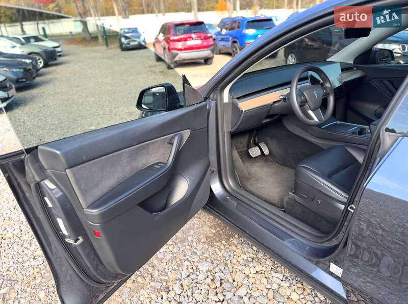 Внедорожник / Кроссовер Tesla Model Y 2022 в Виннице фото 4 Внедорожник / Кроссовер Tesla Model Y 2022 в Виннице