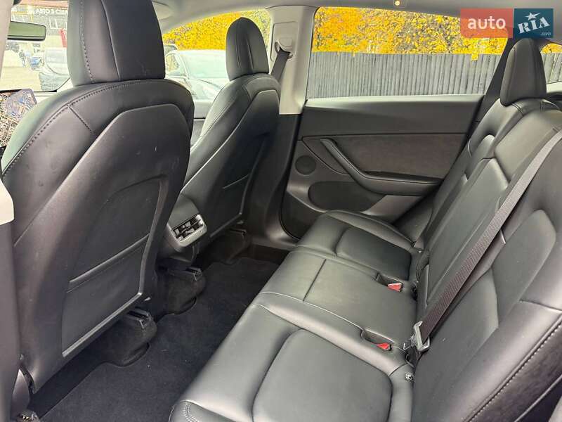 Позашляховик / Кросовер Tesla Model Y 2020 в Луцьку