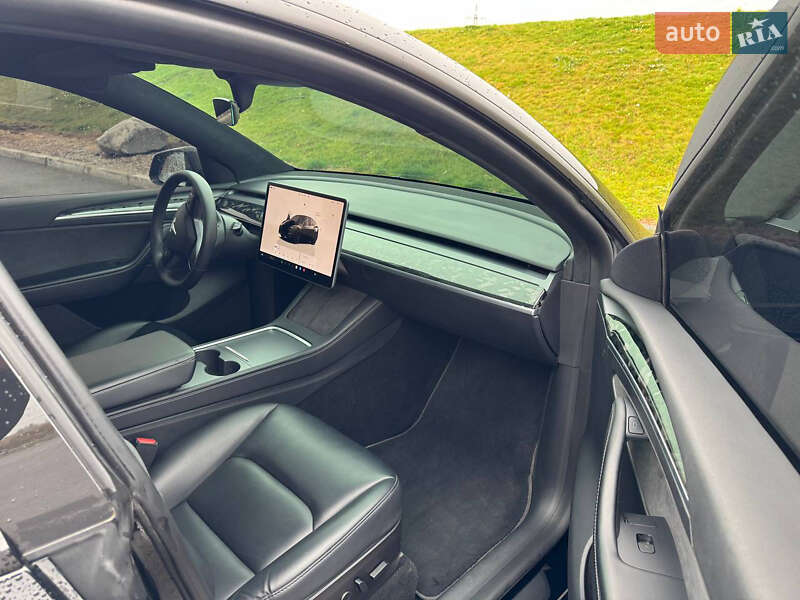 Позашляховик / Кросовер Tesla Model Y 2022 в Дніпрі