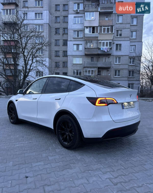 Внедорожник / Кроссовер Tesla Model Y 2022 в Фастове