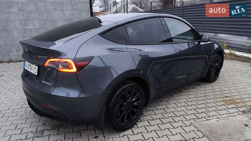 Позашляховик / Кросовер Tesla Model Y 2022 в Києві фото 8 Позашляховик / Кросовер Tesla Model Y 2022 в Києві