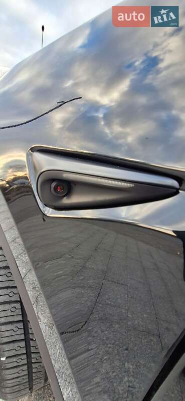 Внедорожник / Кроссовер Tesla Model Y 2023 в Хусте