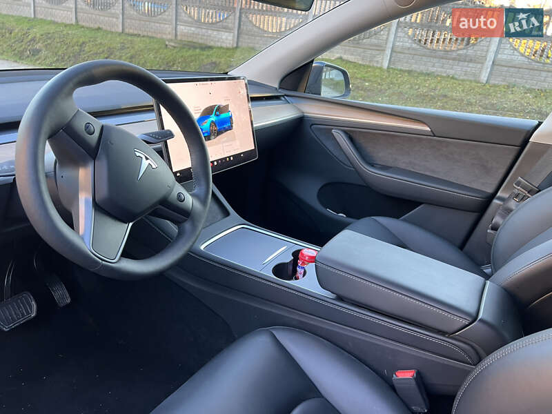 Внедорожник / Кроссовер Tesla Model Y 2024 в Черновцах фото 8 Внедорожник / Кроссовер Tesla Model Y 2024 в Черновцах