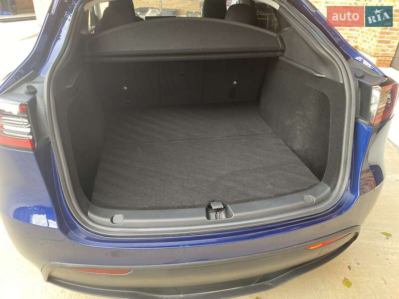 Внедорожник / Кроссовер Tesla Model Y 2023 в Луцке фото 23 Внедорожник / Кроссовер Tesla Model Y 2023 в Луцке