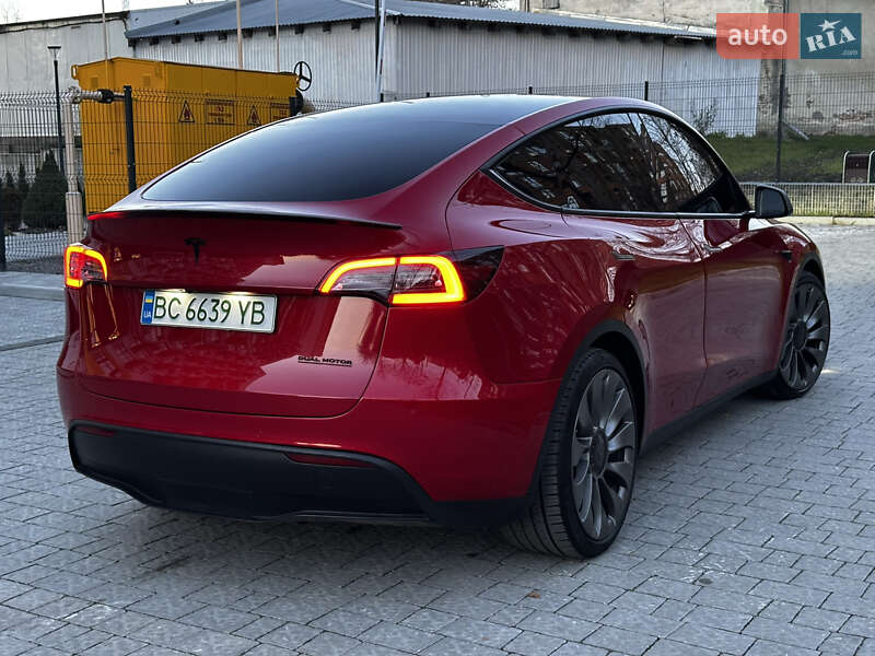 Позашляховик / Кросовер Tesla Model Y 2021 в Львові фото 2 Позашляховик / Кросовер Tesla Model Y 2021 в Львові