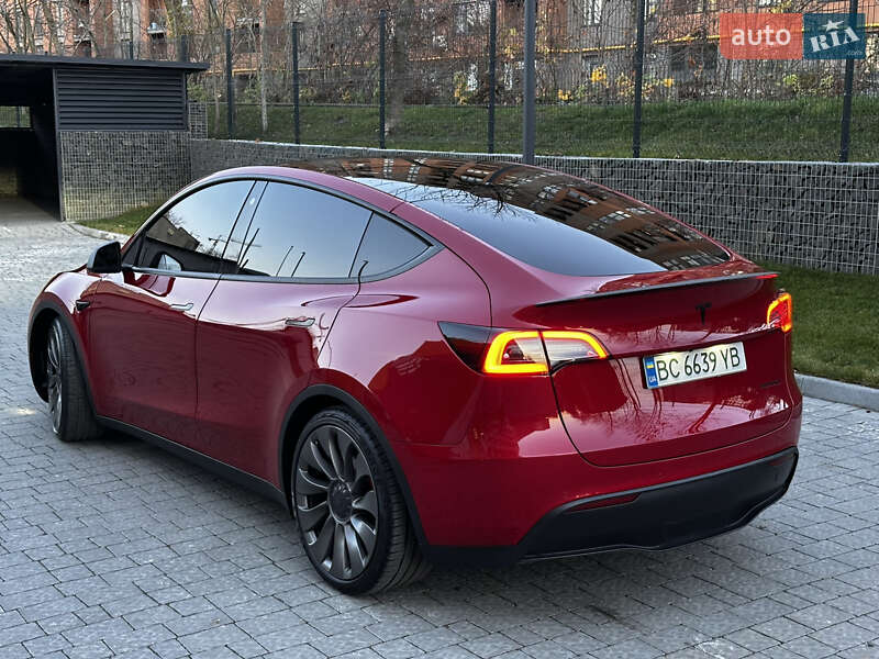 Позашляховик / Кросовер Tesla Model Y 2021 в Львові фото 6 Позашляховик / Кросовер Tesla Model Y 2021 в Львові