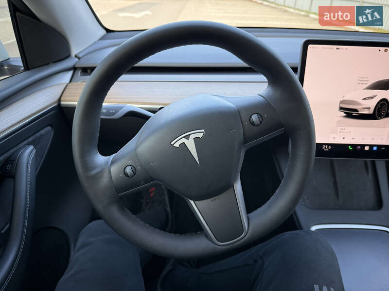 Внедорожник / Кроссовер Tesla Model Y 2023 в Луцке фото 25 Внедорожник / Кроссовер Tesla Model Y 2023 в Луцке