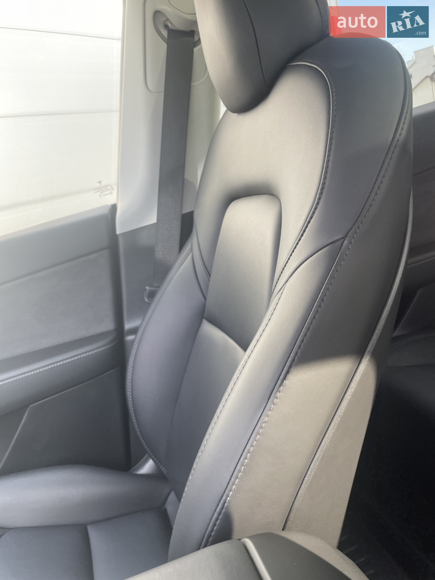 2021 Tesla Model Y - мініатюра 14