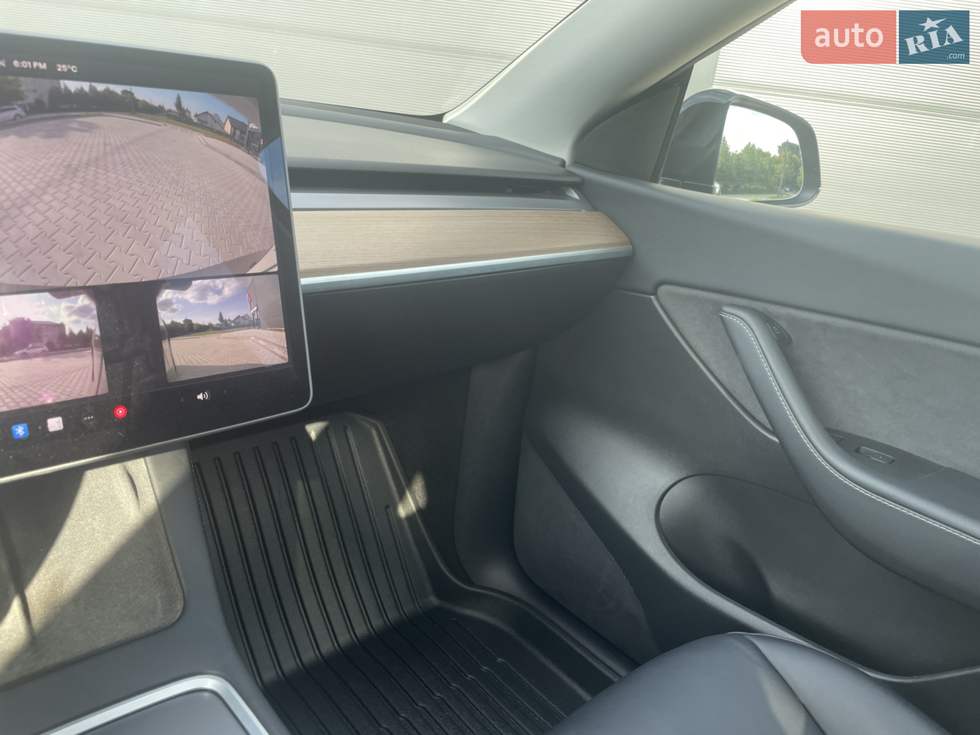 2021 Tesla Model Y - мініатюра 17