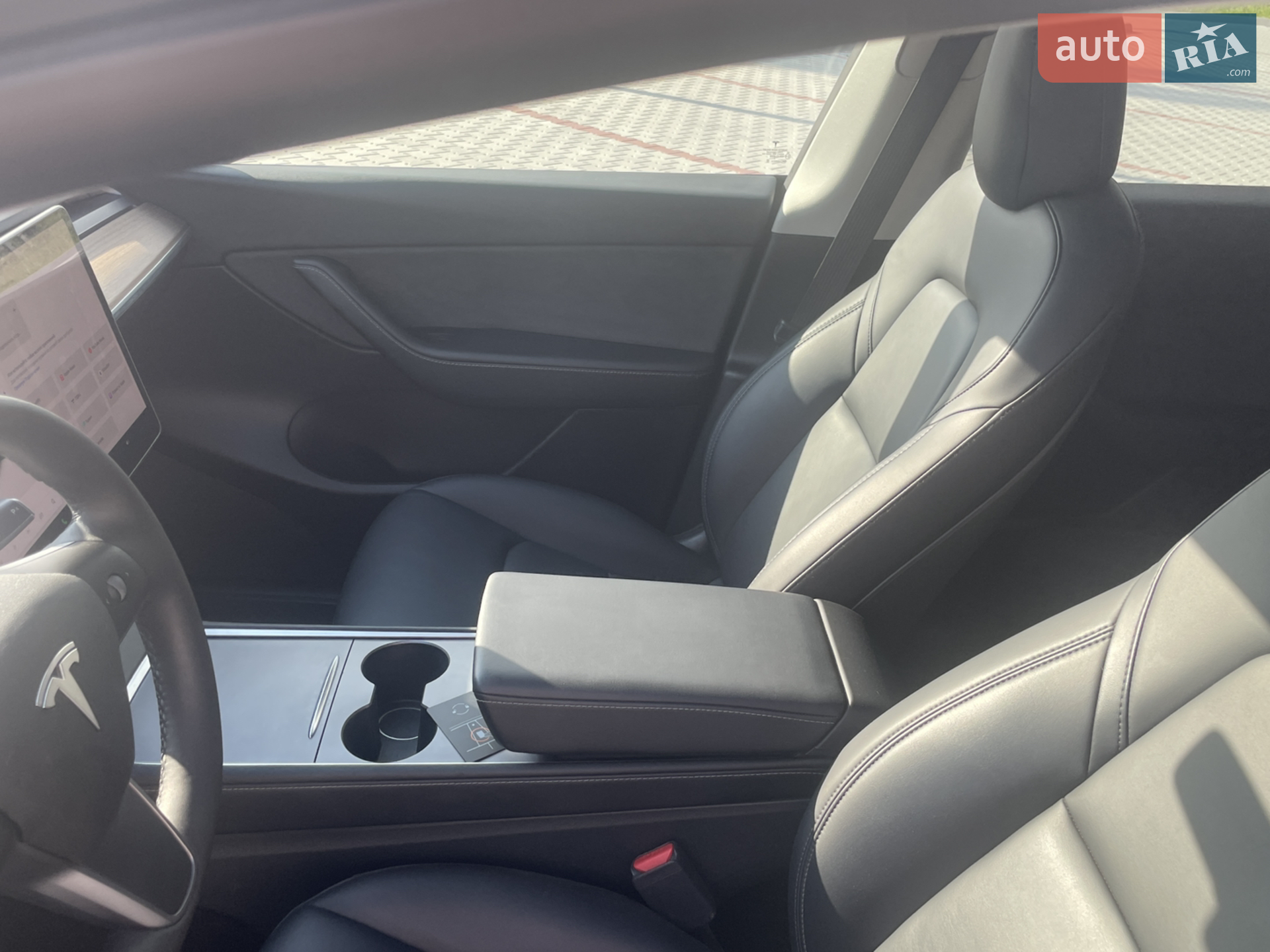 2021 Tesla Model Y - мініатюра 31