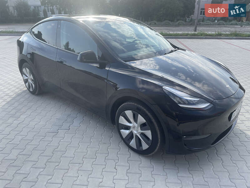 Позашляховик / Кросовер Tesla Model Y 2021 в Золочеві
