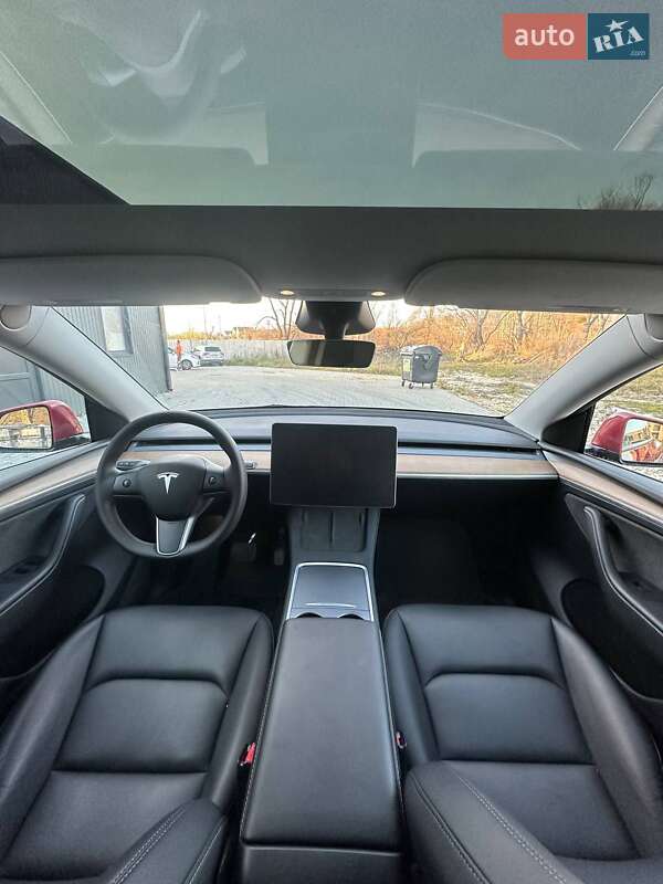 Внедорожник / Кроссовер Tesla Model Y 2023 в Львове фото 15 Внедорожник / Кроссовер Tesla Model Y 2023 в Львове