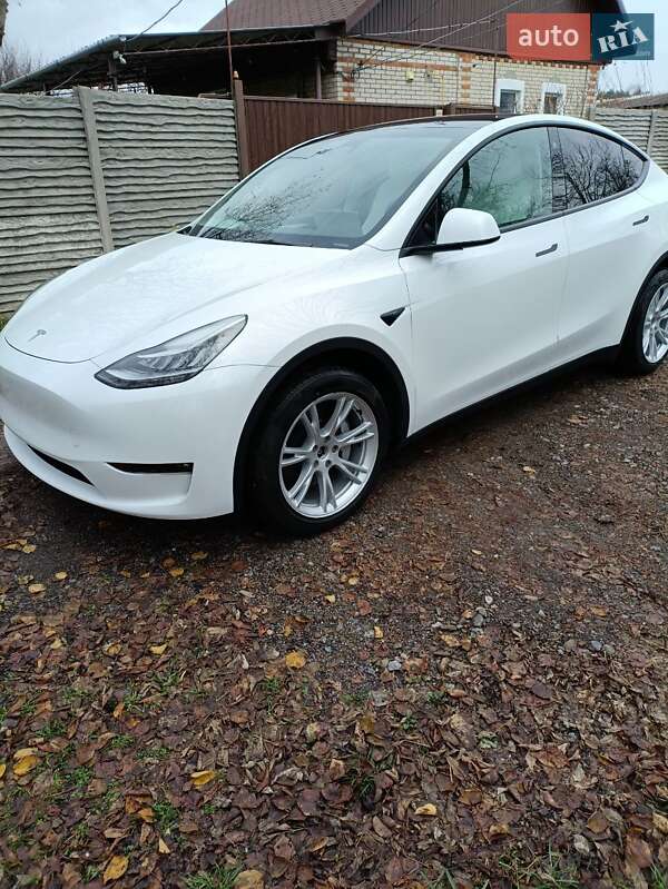 Внедорожник / Кроссовер Tesla Model Y 2022 в Мерефа фото 5 Внедорожник / Кроссовер Tesla Model Y 2022 в Мерефа