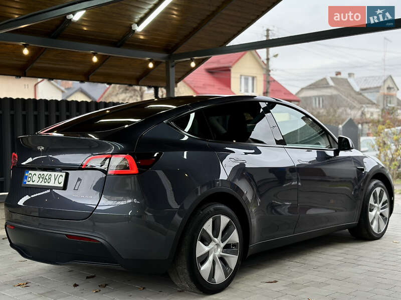 Внедорожник / Кроссовер Tesla Model Y 2023 в Львове фото 2 Внедорожник / Кроссовер Tesla Model Y 2023 в Львове