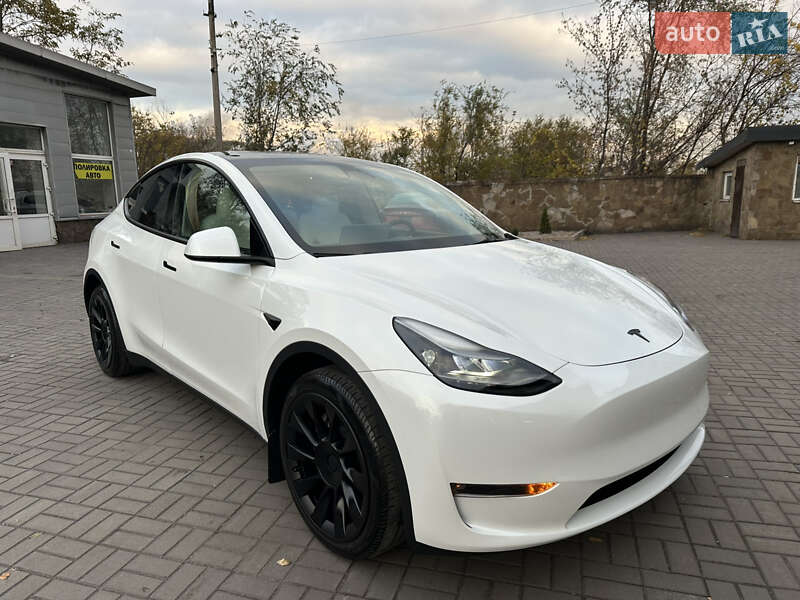 Внедорожник / Кроссовер Tesla Model Y 2023 в Днепре фото 2 Внедорожник / Кроссовер Tesla Model Y 2023 в Днепре