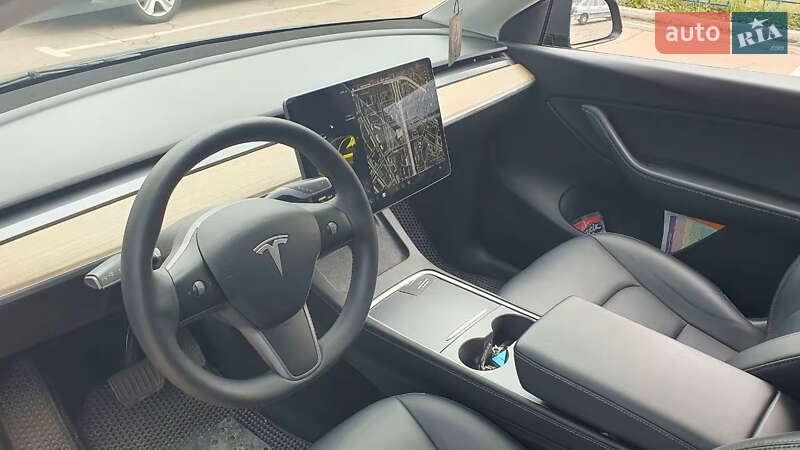 Внедорожник / Кроссовер Tesla Model Y 2021 в Киеве фото 25 Внедорожник / Кроссовер Tesla Model Y 2021 в Киеве