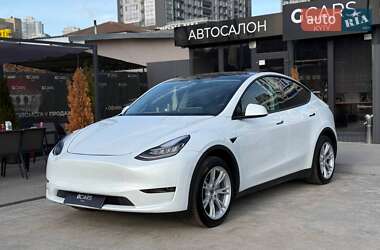 Внедорожник / Кроссовер Tesla Model Y 2023 в Киеве