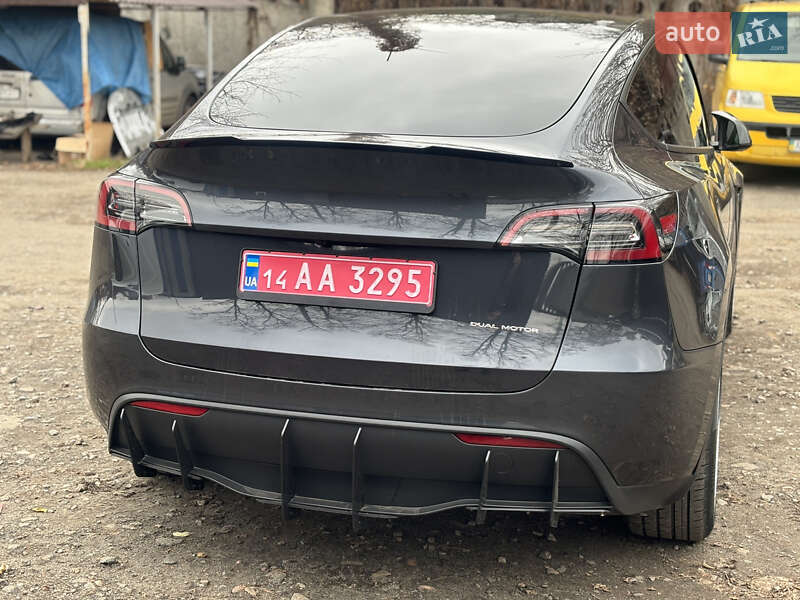 Внедорожник / Кроссовер Tesla Model Y 2024 в Киеве фото 9 Внедорожник / Кроссовер Tesla Model Y 2024 в Киеве