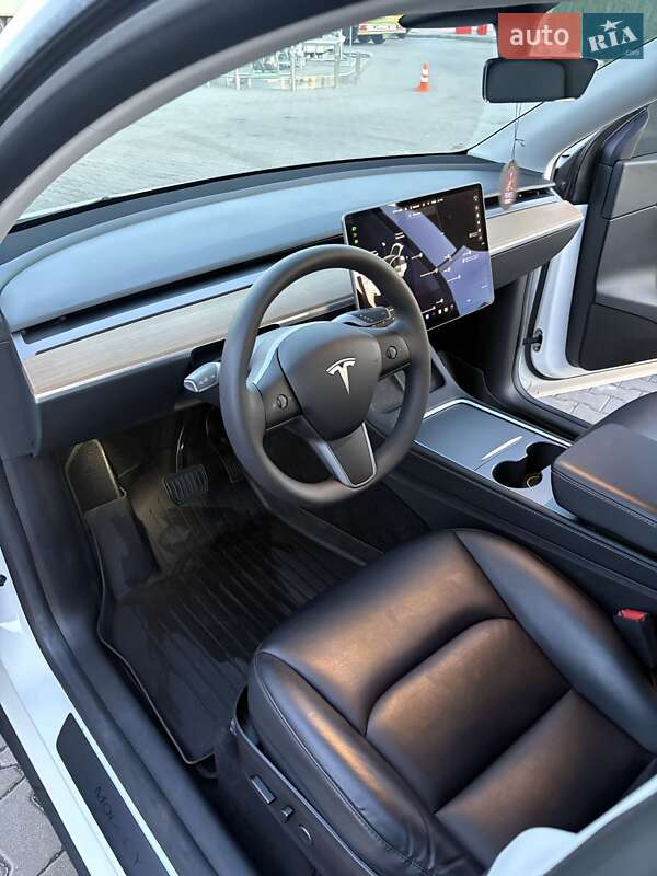 Внедорожник / Кроссовер Tesla Model Y 2021 в Ровно фото 12 Внедорожник / Кроссовер Tesla Model Y 2021 в Ровно