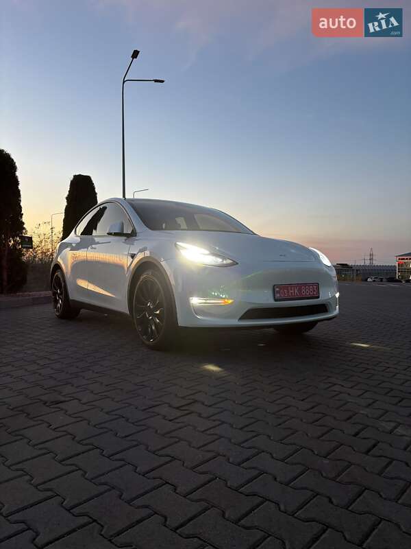 Внедорожник / Кроссовер Tesla Model Y 2021 в Ровно фото 4 Внедорожник / Кроссовер Tesla Model Y 2021 в Ровно