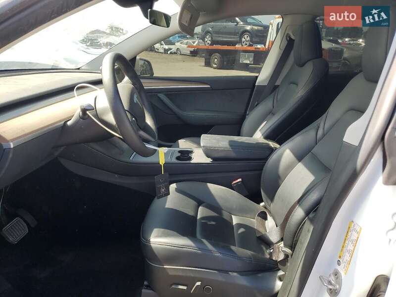 Позашляховик / Кросовер Tesla Model Y 2023 в Івано-Франківську фото 7 Позашляховик / Кросовер Tesla Model Y 2023 в Івано-Франківську