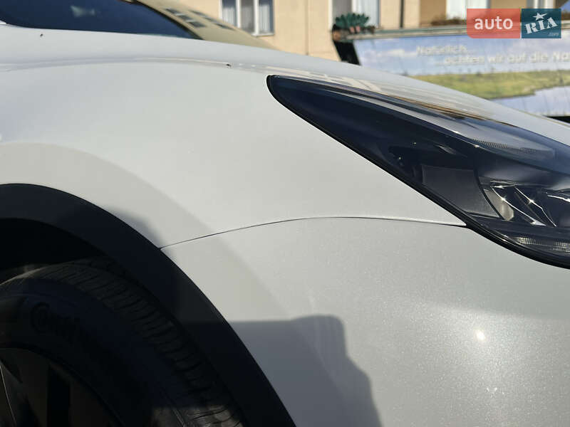 Позашляховик / Кросовер Tesla Model Y 2022 в Самборі