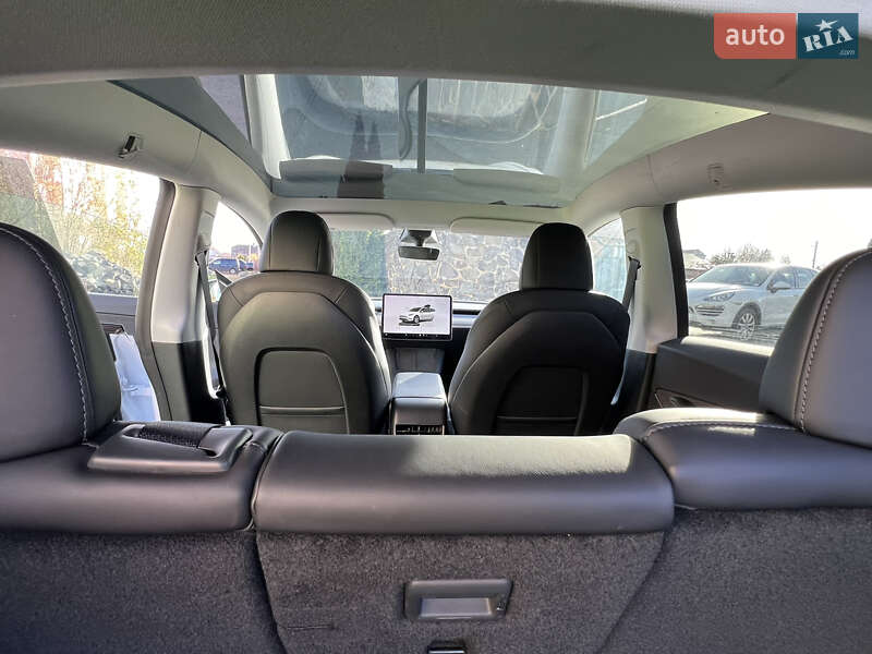 Позашляховик / Кросовер Tesla Model Y 2022 в Самборі