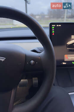 Позашляховик / Кросовер Tesla Model Y 2023 в Кропивницькому