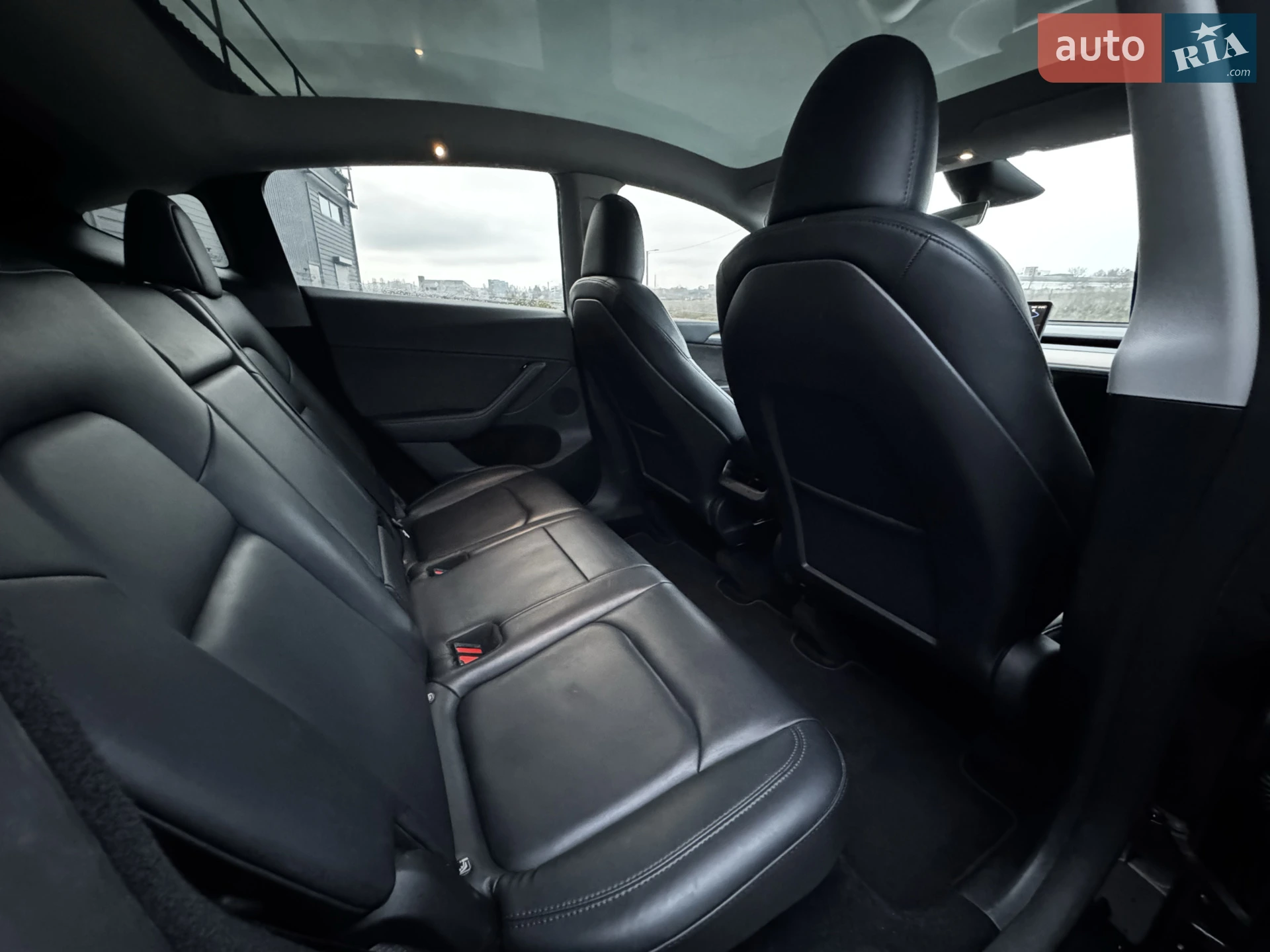 2023 Tesla Model Y - мініатюра 37