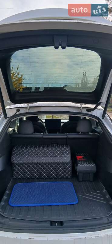 Внедорожник / Кроссовер Tesla Model Y 2020 в Хмельницком фото 35 Внедорожник / Кроссовер Tesla Model Y 2020 в Хмельницком