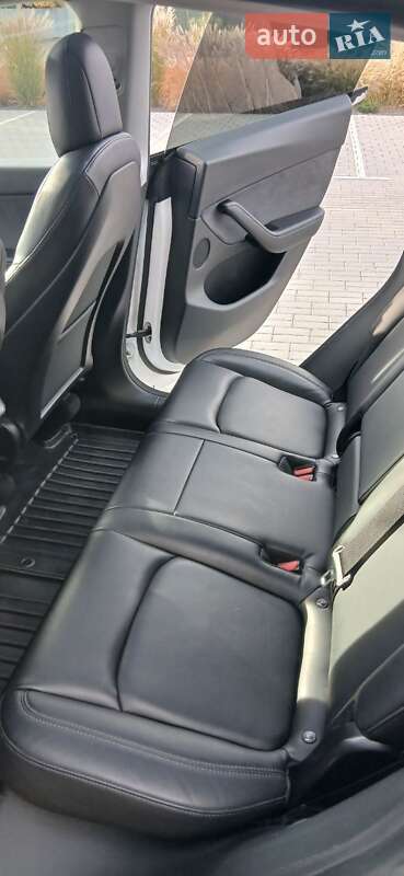 Внедорожник / Кроссовер Tesla Model Y 2020 в Хмельницком фото 42 Внедорожник / Кроссовер Tesla Model Y 2020 в Хмельницком