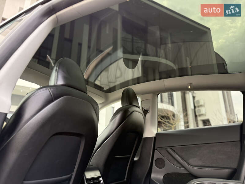 Позашляховик / Кросовер Tesla Model Y 2024 в Стрию фото 67 Позашляховик / Кросовер Tesla Model Y 2024 в Стрию