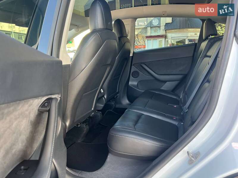 Позашляховик / Кросовер Tesla Model Y 2022 в Одесі